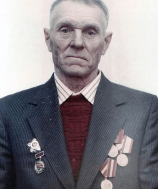 Аксёнов Иван Иванович