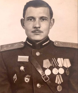 Божко Леонид Тихонович