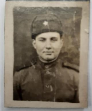 Леонов Александр Иванович