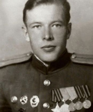 Попов Зиновий Яковлевич