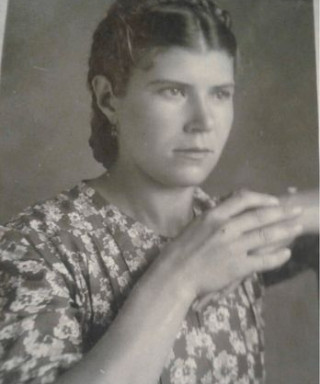 Оленина Александра Ивановна