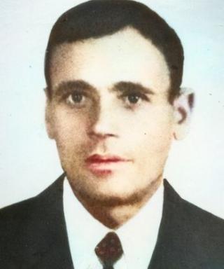 Ткаченко Артем Сафонович