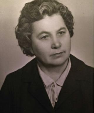 Александрова Александра Яковлевна