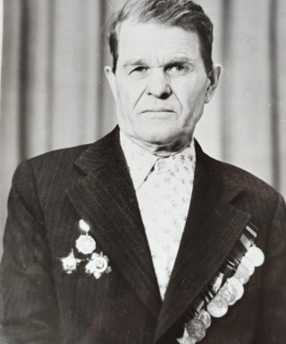 Максимов Иван Тихонович