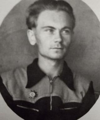 ЛАШКОВ АФРИКАН ВАСИЛЬЕВИЧ