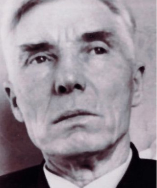 Лавриков Иван Иванович