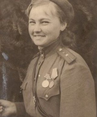 Володарская (Гурьянова) Вера Васильевна