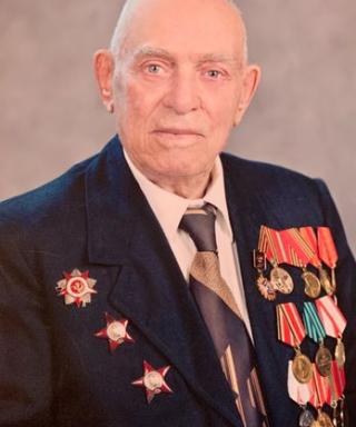 Кобяков Евгений Георгиевич