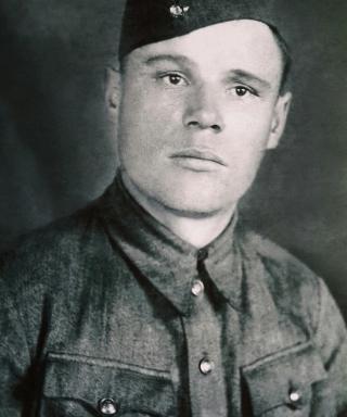 Манеев Николай Иннокентьевич