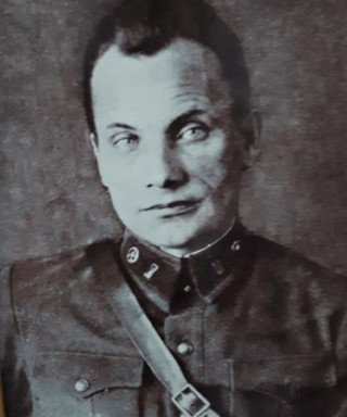 Олюнин Михаил Яковлевич