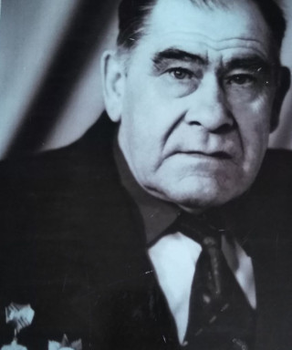 Белохов Дмитрий Гаврилович