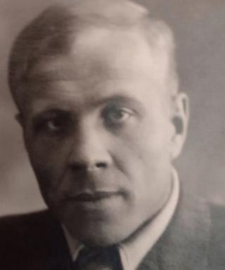 Селезенев Евгений Дмитриевич