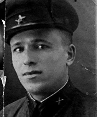Школа Иван Петрович