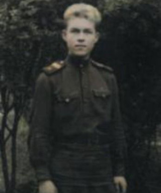 Белоусов Евгений Алексеевич