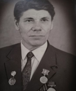 Попов Антон Андреевич