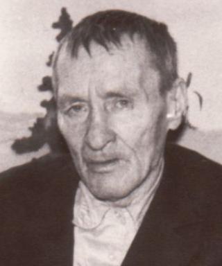 Комиссаров Иван Леонтьевич