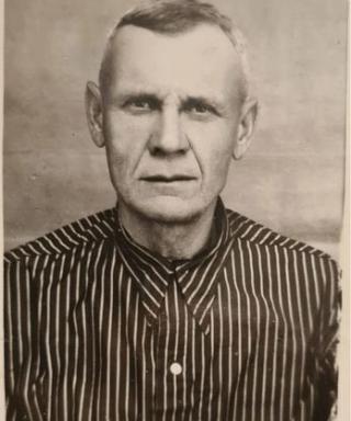 Колесников Илья Харлампиевич