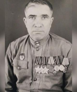 Крахмалёв Пётр Афанасьевич