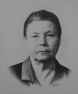 Лукоянова (Фролова) Вера Васильевна