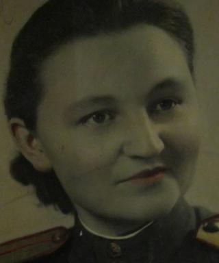 Симонова (Шеховцова) Клавдия Ивановна