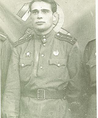 Никитин Иван Максимович