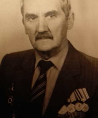 Эртик Василий Петрович