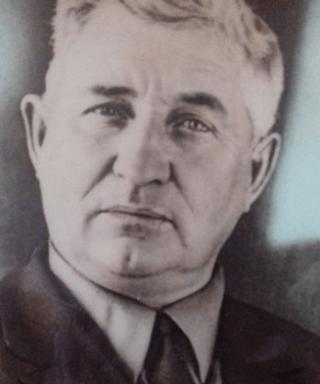 Кузнецов Василий Наумович