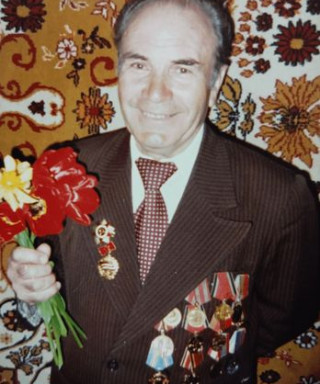 Беззубов Николай Дементьевич