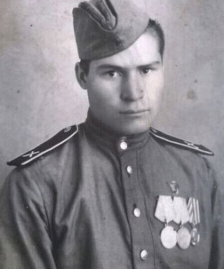 Абузяров Хаким Зинатович