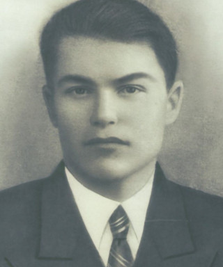 Попов Валентин Павлович