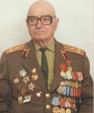 Эльдаров Эдуард Александрович