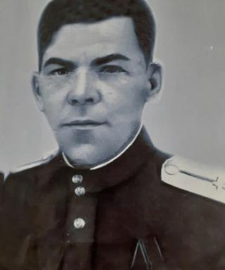 Толстиков Пётр Васильевич