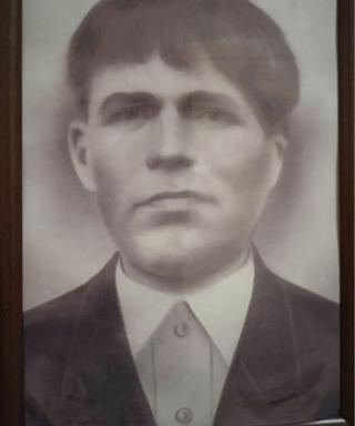 Лаптинов Иван Егорович