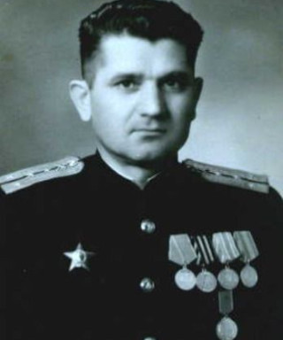 Ладанов Василий Емельянович