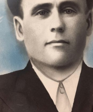 Белогуров Петр Давыдович