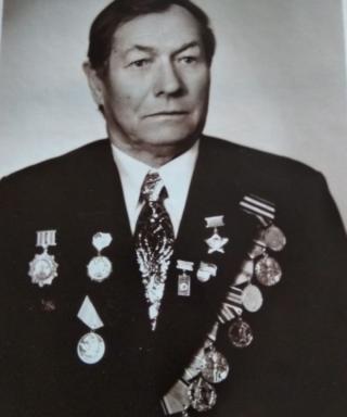 Войник Иван Иванович