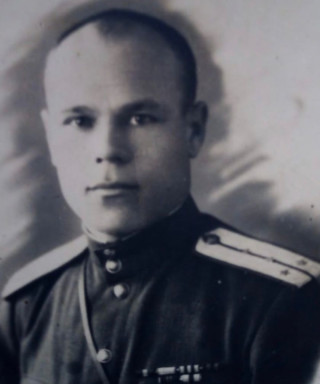 Ишмуков Александр Дмитриевич