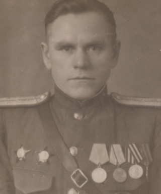 Лазарев Иван Иванович