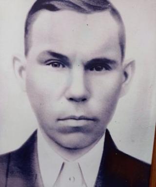 Леденейкин Илья Никифорович