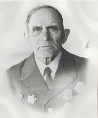 Леонов Илья Федотович
