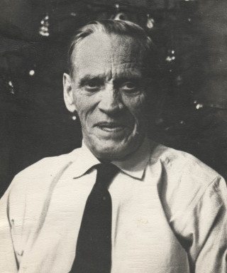 Попов Виталий Алексеевич