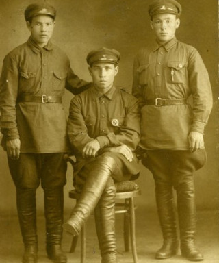 Лазарев Василий Лазаревич