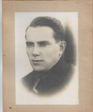 Олейников Леонид Тимофеевич