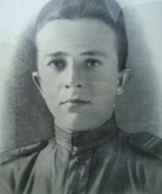 Попов Павел Павлович