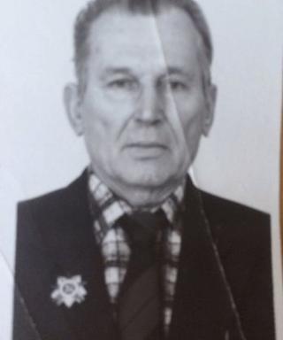 Толстунов Владимир Антонович