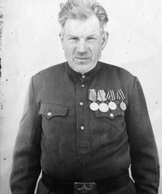 Ярощук Пётр Емельянович