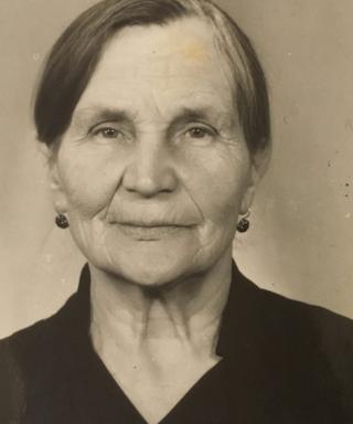 Шестоперова Елена Дмитриевна