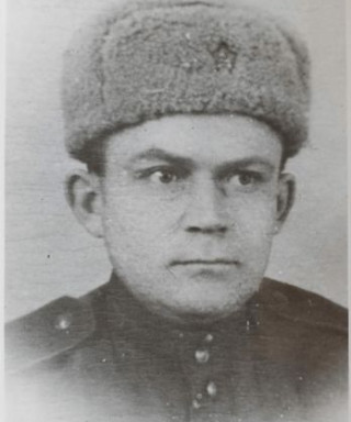 Попов Иннокентий Александрович