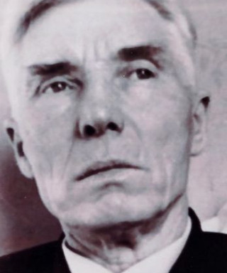 Лавриков Иван Иванович