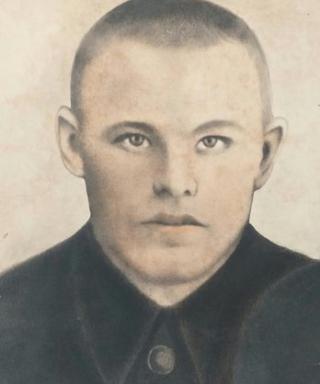 Антонов Семён
